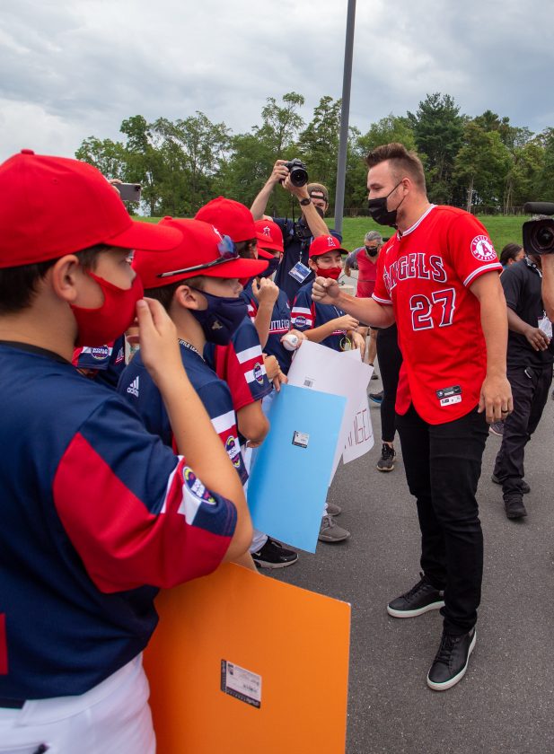 MLB teams Indians, Angels meet players, fans at Little League World Series News, Sports, Jobs